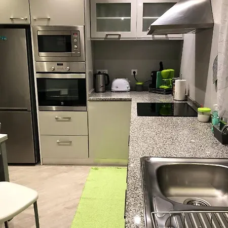 Pleasant With Private Pool In Lombo Do Doutor 50 M² *