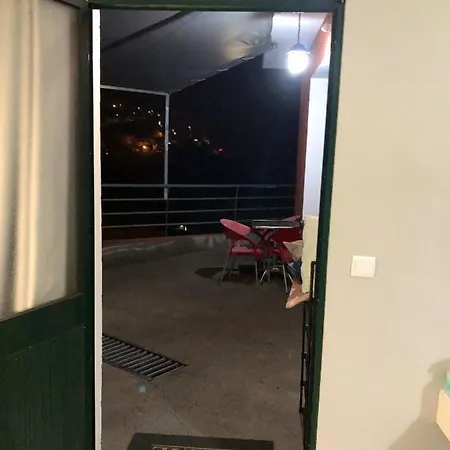 Pleasant With Private Pool In Lombo Do Doutor - 50 M² Calheta (Madeira)