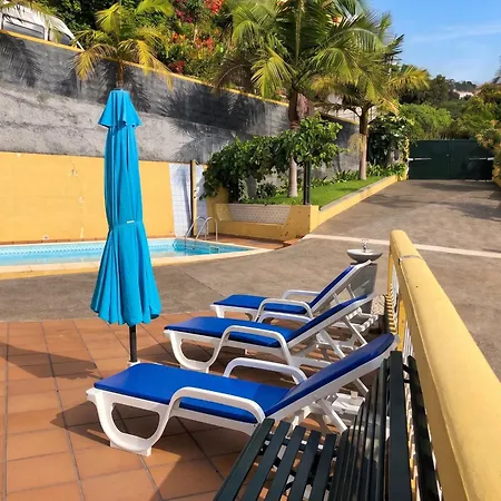 Pleasant With Private Pool In Lombo Do Doutor - 50 M² *